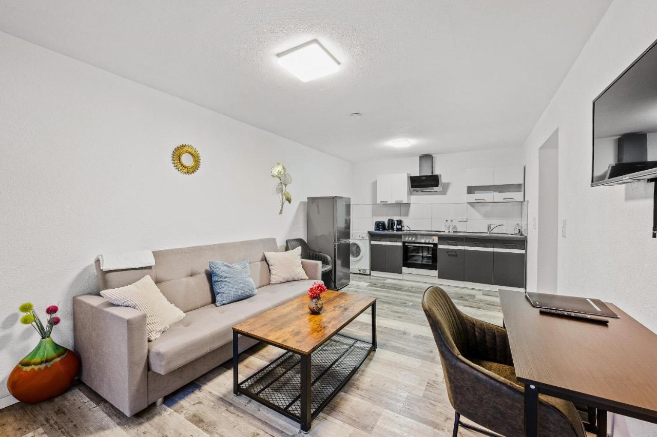 Hotel Phoenix Berghausen  Bagian luar foto